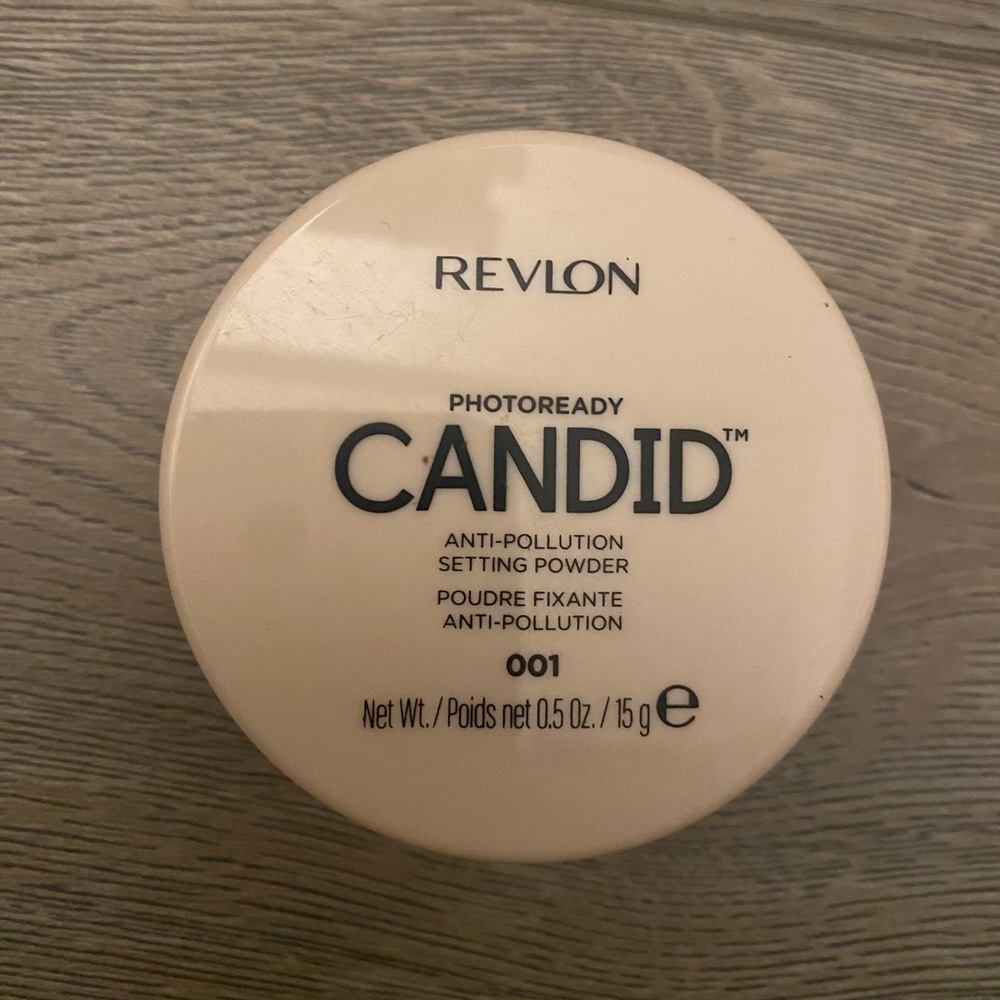 ⭐️Revlon Setting Powder⭐️
